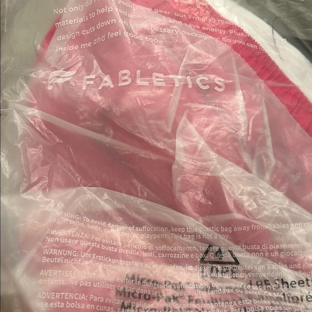 Fabletics Heritage Dolphin Short Dragonfruit M NWT - image 5